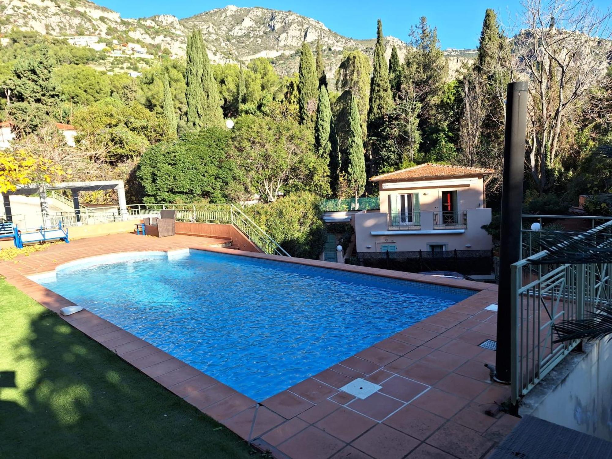 Apartament Studio Entre Mer Et Terre Èze Zewnętrze zdjęcie